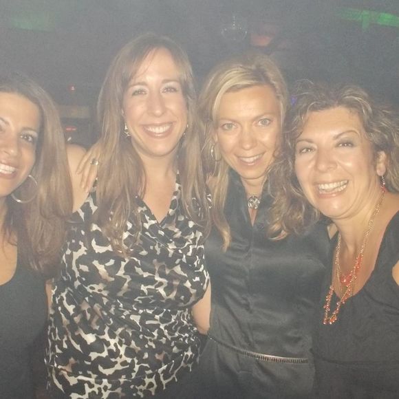 Meet your Posher, Karen - Picture 1 of 1